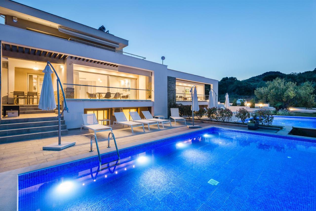 Afisia Villas Сарти Екстериор снимка
