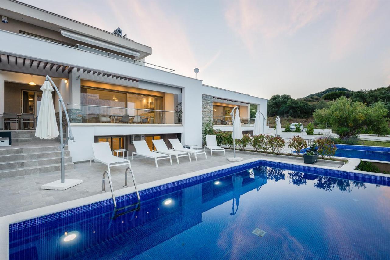 Afisia Villas Сарти Екстериор снимка